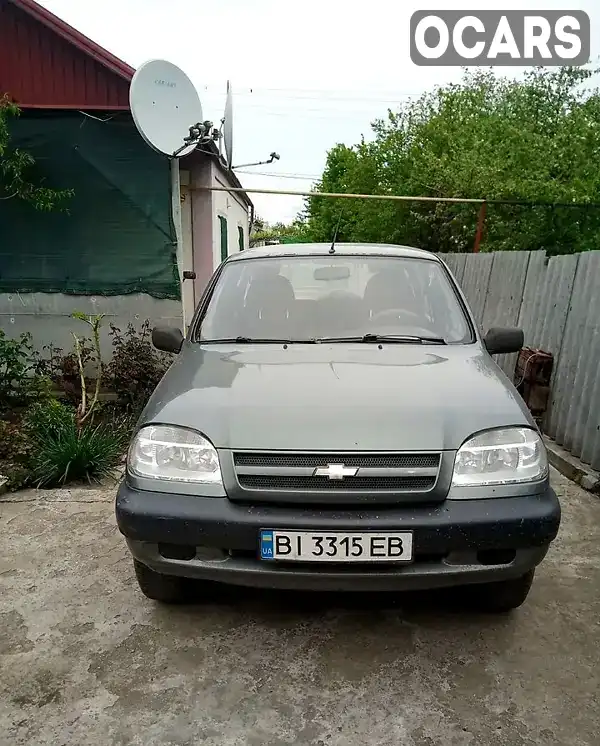 Позашляховик / Кросовер Chevrolet Niva 2006 1.7 л. Ручна / Механіка обл. Дніпропетровська, Дніпро (Дніпропетровськ) - Фото 1/8