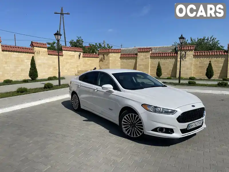 Седан Ford Fusion 2014 null_content л. обл. Одесская, Измаил - Фото 1/19