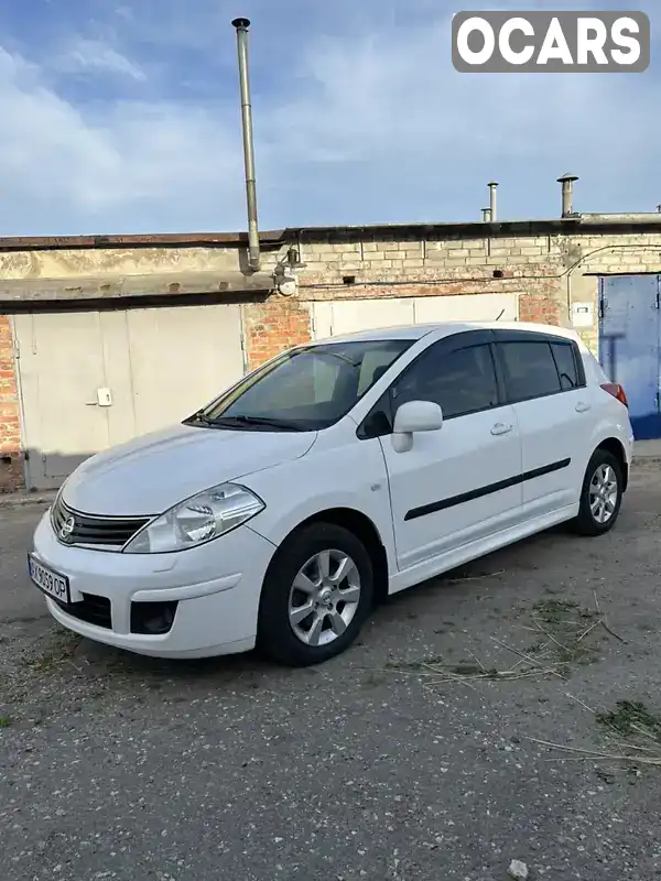 Хетчбек Nissan TIIDA 2012 1.6 л. Автомат обл. Харківська, Харків - Фото 1/15