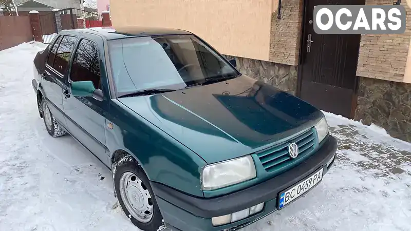 Седан Volkswagen Vento 1996 1.78 л. Ручна / Механіка обл. Львівська, Львів - Фото 1/9