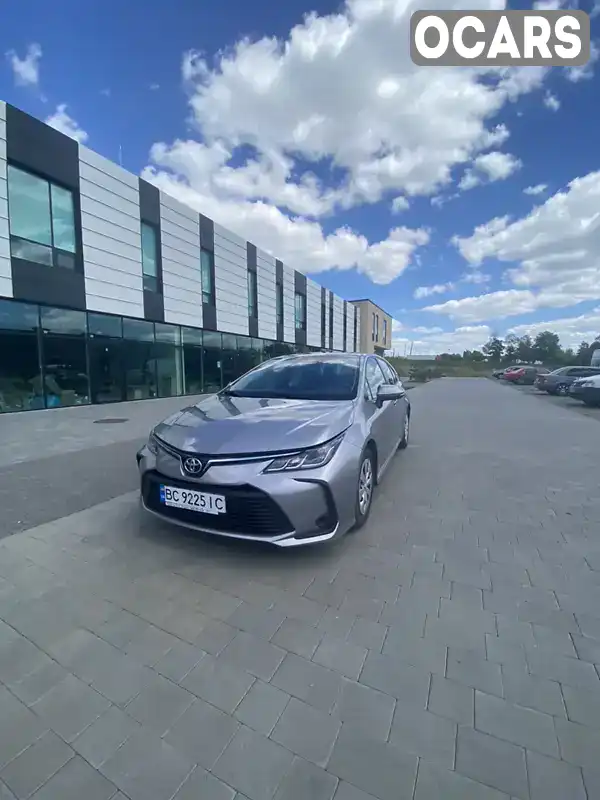 Седан Toyota Corolla 2019 1.6 л. Автомат обл. Хмельницька, Хмельницький - Фото 1/9