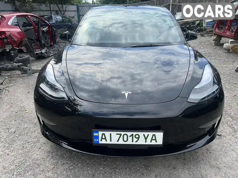 Седан Tesla Model 3 2022 null_content л. обл. Київська, Васильків - Фото 1/19