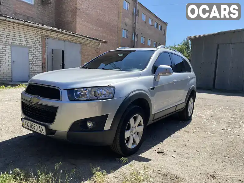 Позашляховик / Кросовер Chevrolet Captiva 2012 2.38 л. Автомат обл. Харківська, Харків - Фото 1/13