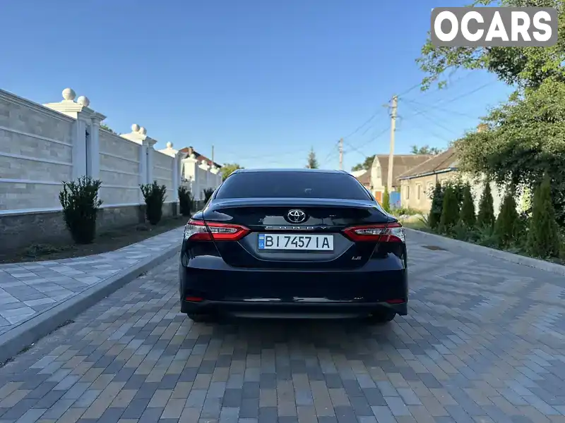 4T1B11HK5JU649851 Toyota Camry 2018 Седан 2.49 л. Фото 9