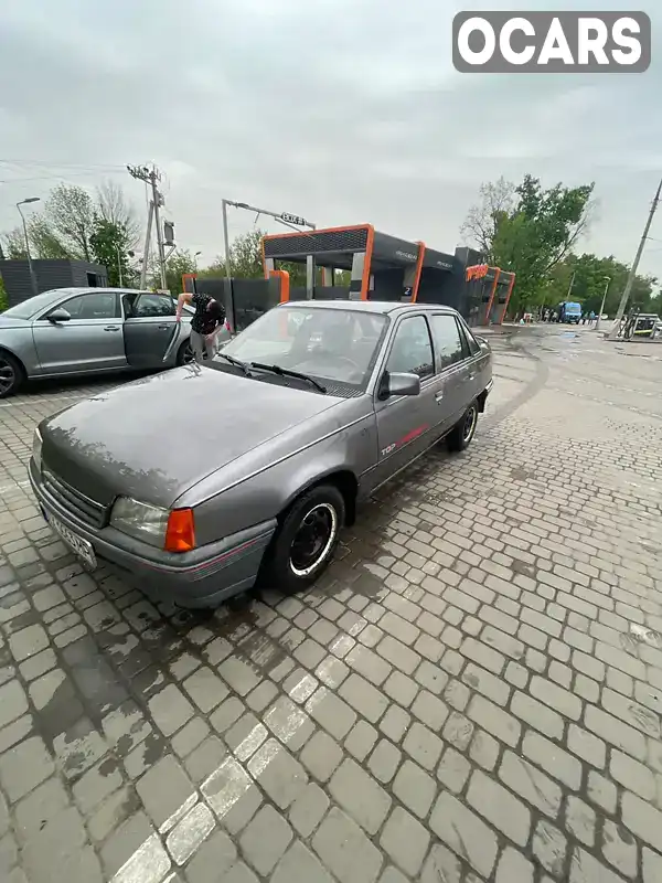 Седан Opel Kadett 1988 null_content л. Ручна / Механіка обл. Харківська, Харків - Фото 1/12