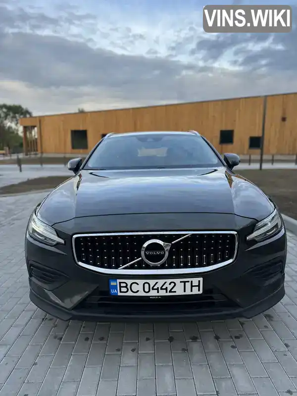 Универсал Volvo V60 2019 1.97 л. Автомат обл. Львовская, Львов - Фото 1/17