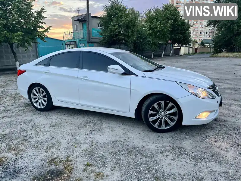 Седан Hyundai Sonata 2014 2 л. Автомат обл. Киевская, Киев - Фото 1/21