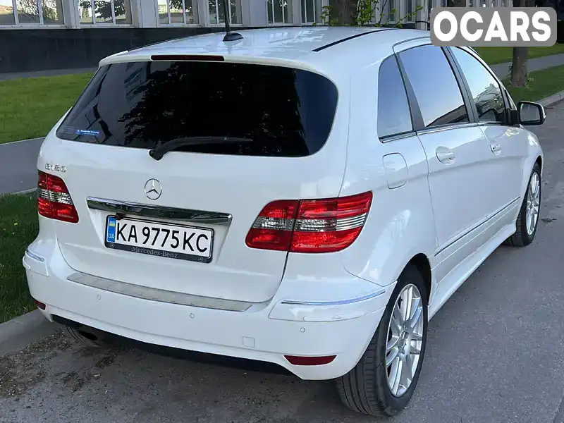 WDD2452322J740003 Mercedes-Benz B-Class 2011 Хетчбек 1.7 л. Фото 6