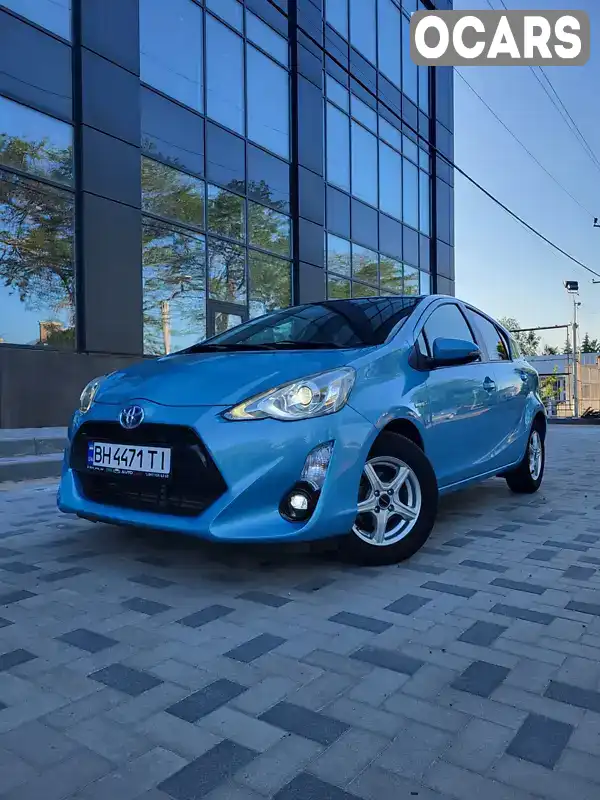 Хетчбек Toyota Aqua 2015 1.5 л. Автомат обл. Одеська, Одеса - Фото 1/21