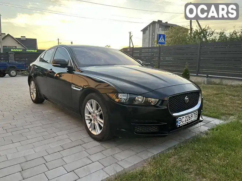 Седан Jaguar XE 2016 2 л. Автомат обл. Львівська, Львів - Фото 1/19