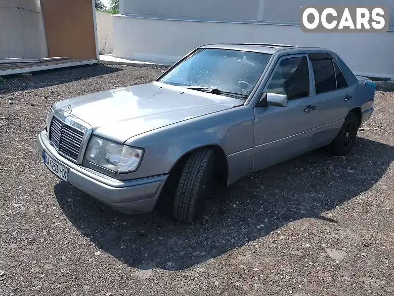 Седан Mercedes-Benz E-Class 1990 2.3 л. Автомат обл. Київська, Боярка - Фото 1/12