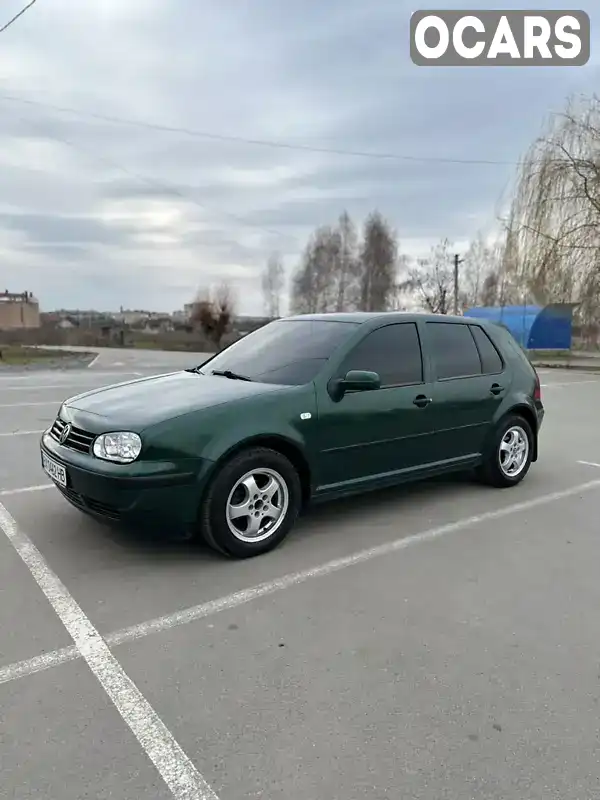 Хетчбек Volkswagen Golf 2000 1.6 л. Ручна / Механіка обл. Рівненська, Здолбунів - Фото 1/42