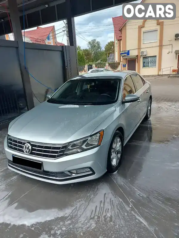 Седан Volkswagen Passat 2016 1.8 л. Типтронік обл. Київська, Київ - Фото 1/8