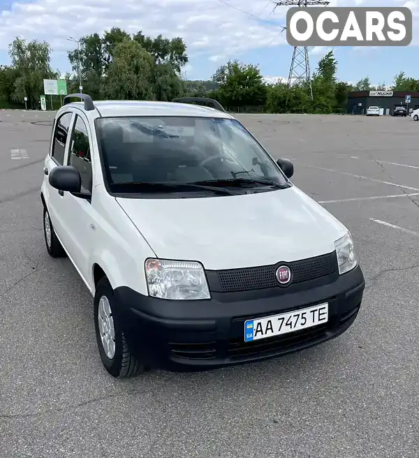 Хетчбек Fiat Panda 2011 1.24 л. Ручна / Механіка обл. Київська, Київ - Фото 1/21