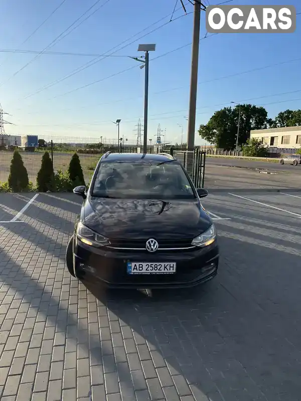 Мікровен Volkswagen Touran 2017 1.6 л. Ручна / Механіка обл. Вінницька, Вінниця - Фото 1/21