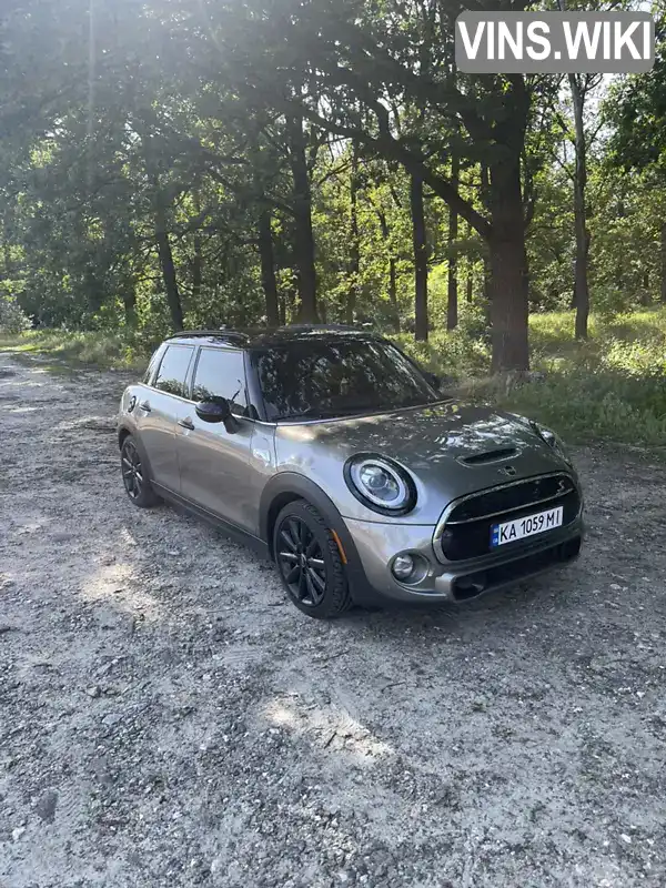 WMWXU3C53K2H88680 MINI Hatch 2019 Хетчбек 2 л. Фото 1