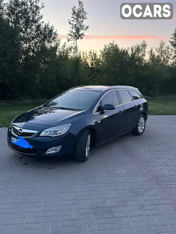 Універсал Opel Astra 2011 1.69 л. Ручна / Механіка обл. Волинська, Нововолинськ - Фото 1/21