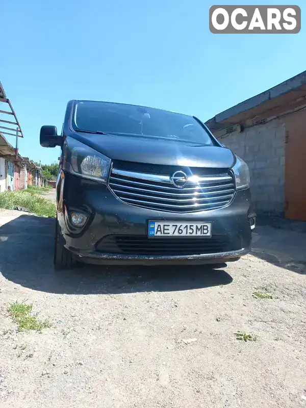 Мінівен Opel Vivaro 2015 1.6 л. Ручна / Механіка обл. Дніпропетровська, Кривий Ріг - Фото 1/9