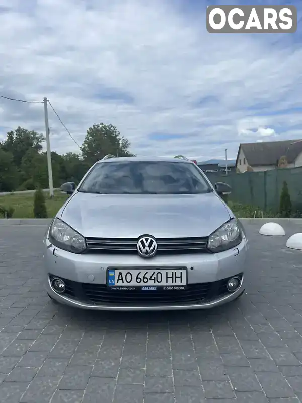 Універсал Volkswagen Golf 2012 1.6 л. Ручна / Механіка обл. Закарпатська, Великий Березний - Фото 1/19