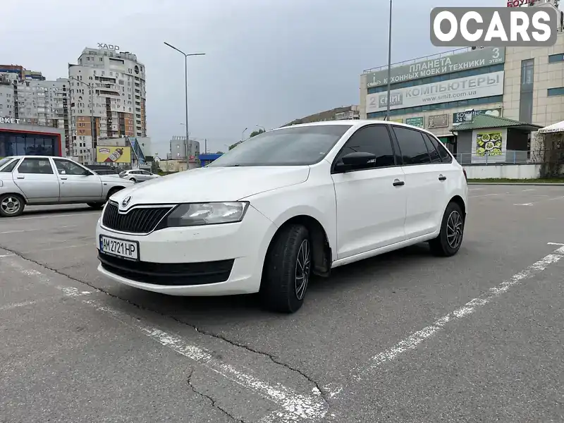 Хетчбек Skoda Rapid 2017 1.6 л. Ручна / Механіка обл. Житомирська, Звягель - Фото 1/15