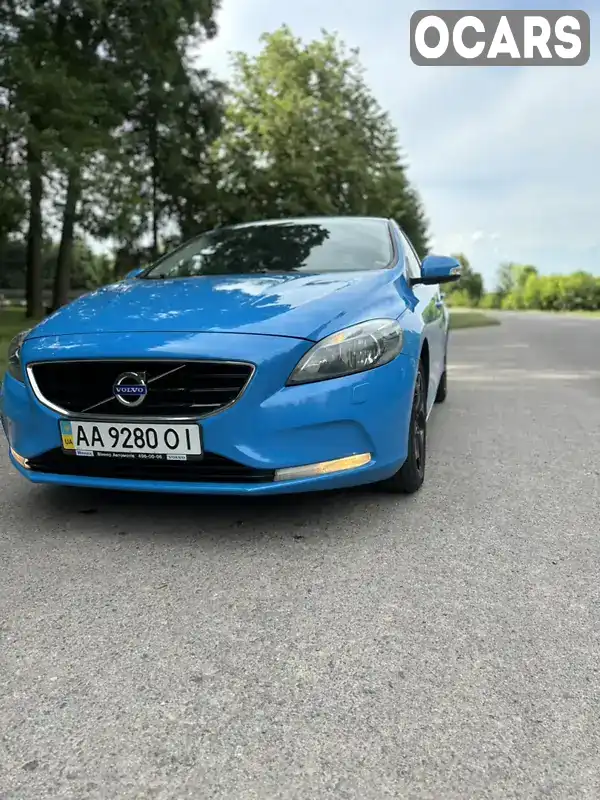 Хетчбек Volvo V40 2014 1.56 л. Автомат обл. Вінницька, Вінниця - Фото 1/21