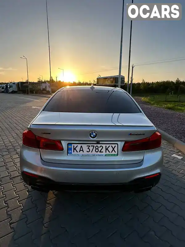 WBAJB9C53KB288661 BMW 5 Series 2018 Седан 4.39 л. Фото 5