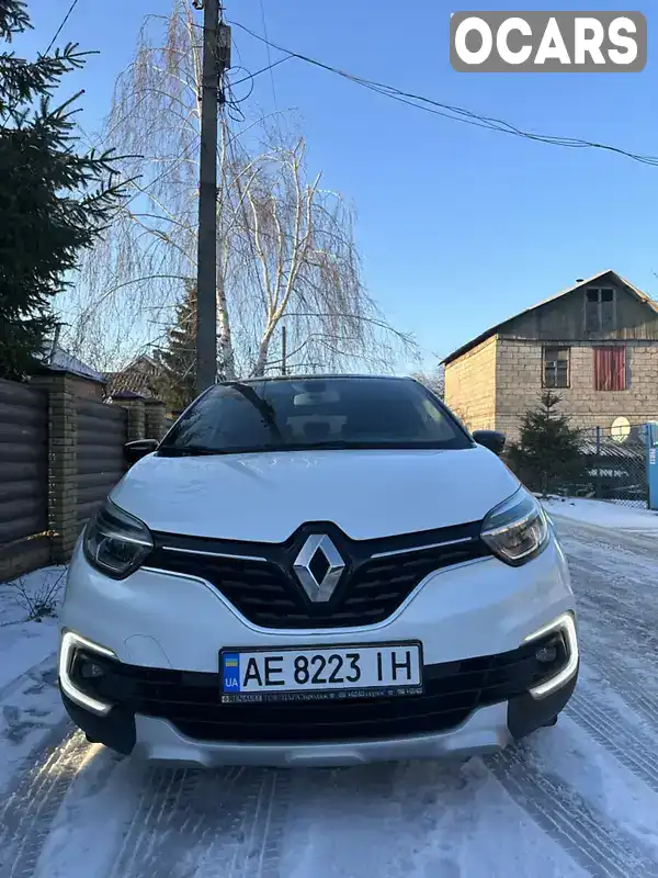 Позашляховик / Кросовер Renault Captur 2017 1.46 л. Автомат обл. Дніпропетровська, Кривий Ріг - Фото 1/22