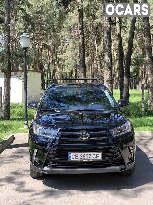 Позашляховик / Кросовер Toyota Highlander 2018 3.46 л. Автомат обл. Чернігівська, Чернігів - Фото 1/15