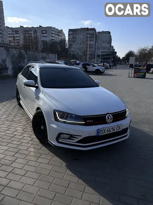 Седан Volkswagen Jetta 2017 1.98 л. Автомат обл. Чернівецька, Чернівці - Фото 1/21