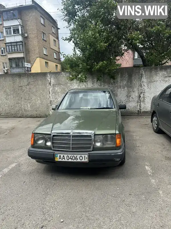 Седан Mercedes-Benz E-Class 1986 2 л. Автомат обл. Киевская, Киев - Фото 1/21