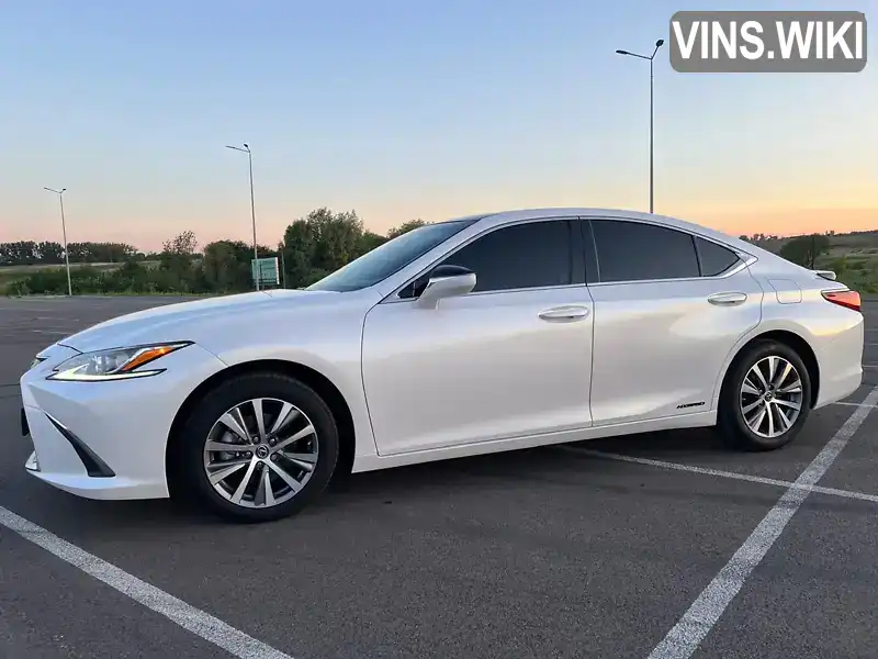 Седан Lexus ES 2019 2.49 л. Автомат обл. Ровенская, Ровно - Фото 1/9