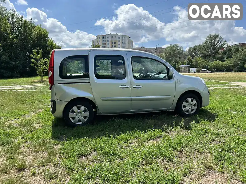 VF1KW25B545839808 Renault Kangoo 2011 Мінівен 1.5 л. Фото 4