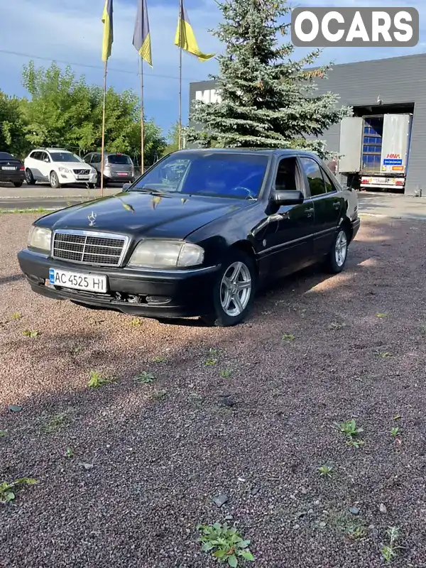 WDB2020181F453100 Mercedes-Benz C-Class 1996 Седан 1.8 л. Фото 1