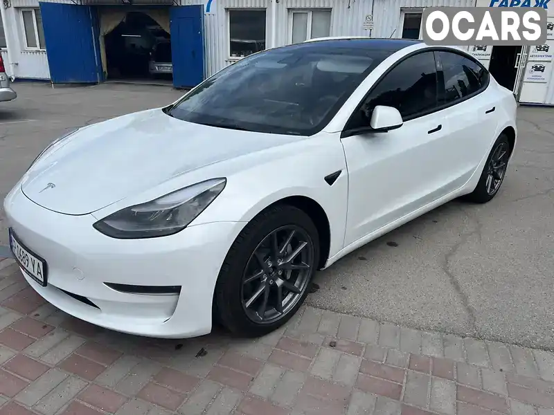 5YJ3E1EB9NF277110 Tesla Model 3 2022 Седан  Фото 2