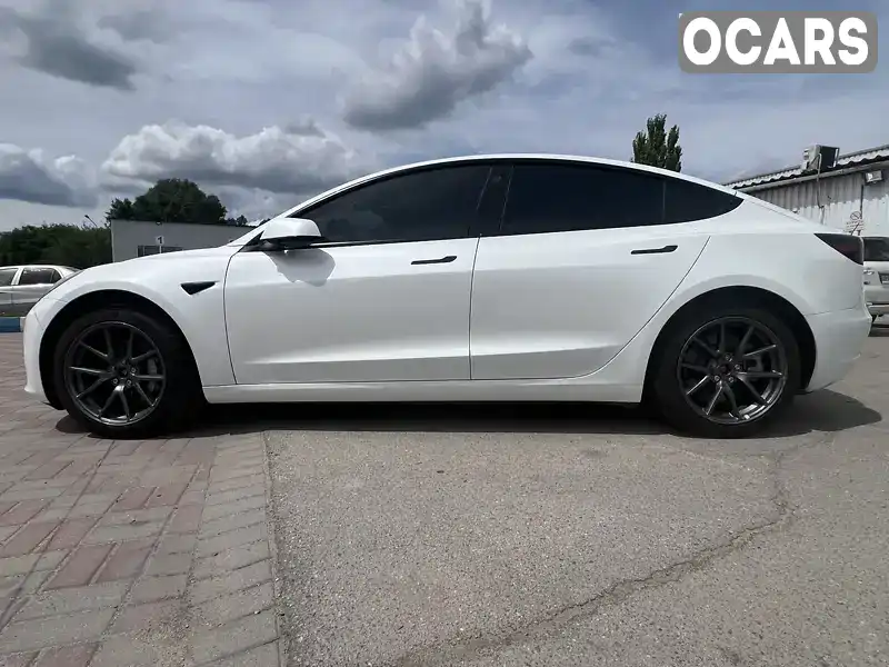 5YJ3E1EB9NF277110 Tesla Model 3 2022 Седан  Фото 5