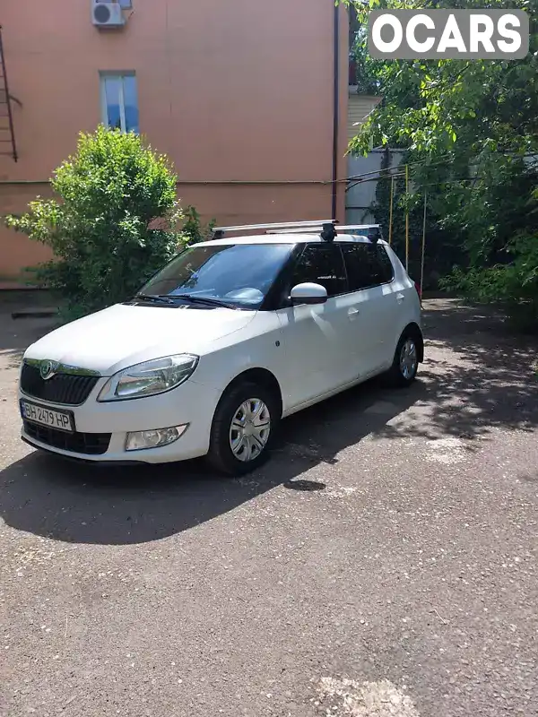 Хетчбек Skoda Fabia 2010 1.39 л. Ручна / Механіка обл. Одеська, Ізмаїл - Фото 1/21