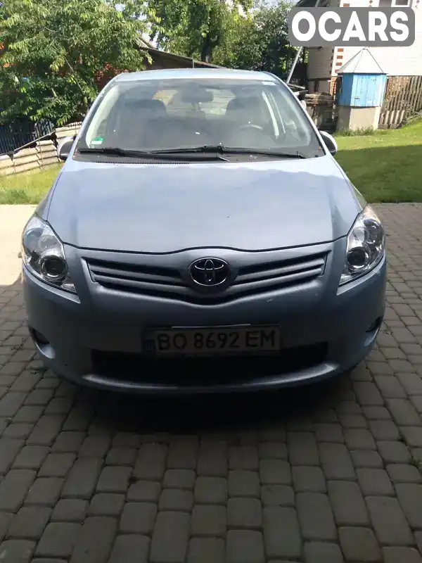 Хетчбек Toyota Auris 2010 1.33 л. Ручна / Механіка обл. Тернопільська, Чортків - Фото 1/11