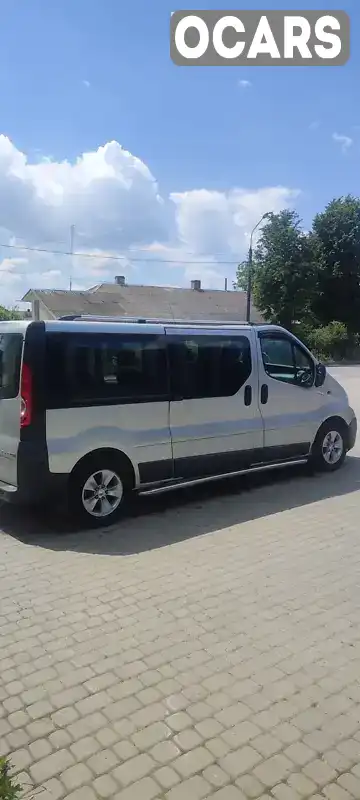 W0LF7BJBH7V622572 Opel Vivaro 2007 Минивэн 2.5 л. Фото 2