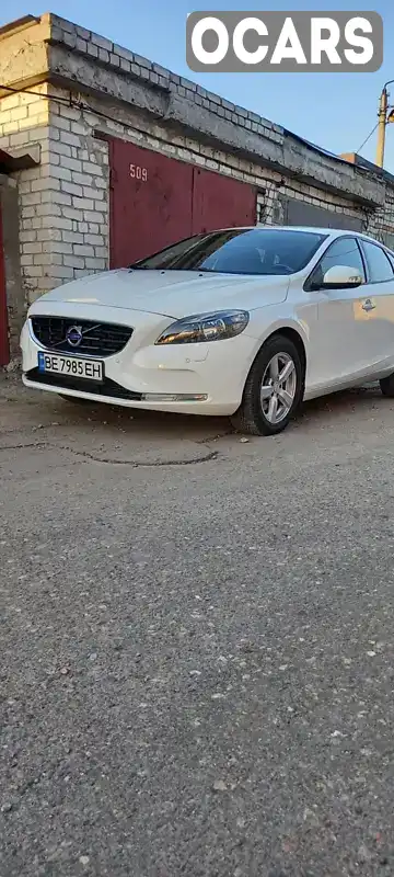 Хетчбек Volvo V40 2013 1.56 л. Автомат обл. Миколаївська, Миколаїв - Фото 1/17