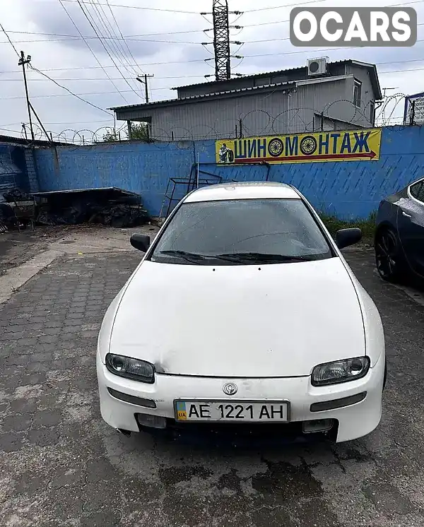 Седан Mazda 323 1995 2 л. Ручна / Механіка обл. Дніпропетровська, Дніпро (Дніпропетровськ) - Фото 1/13