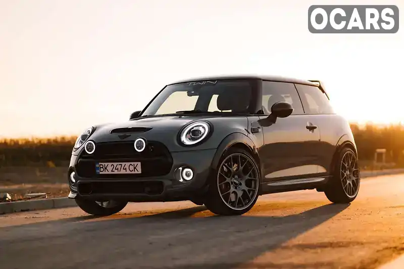 Хэтчбек MINI Hatch 2016 2 л. Автомат обл. Ровенская, Ровно - Фото 1/21