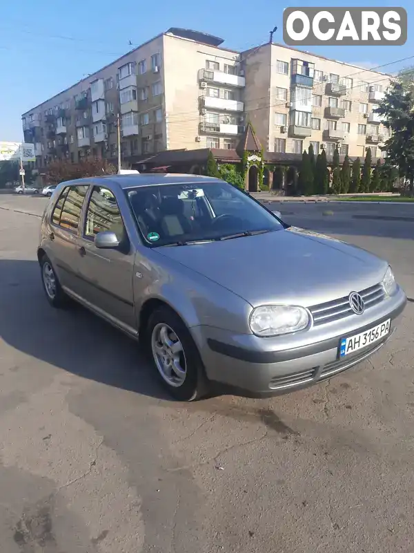 Хетчбек Volkswagen Golf 2003 1.4 л. Ручна / Механіка обл. Донецька, Покровськ (Красноармійськ) - Фото 1/17