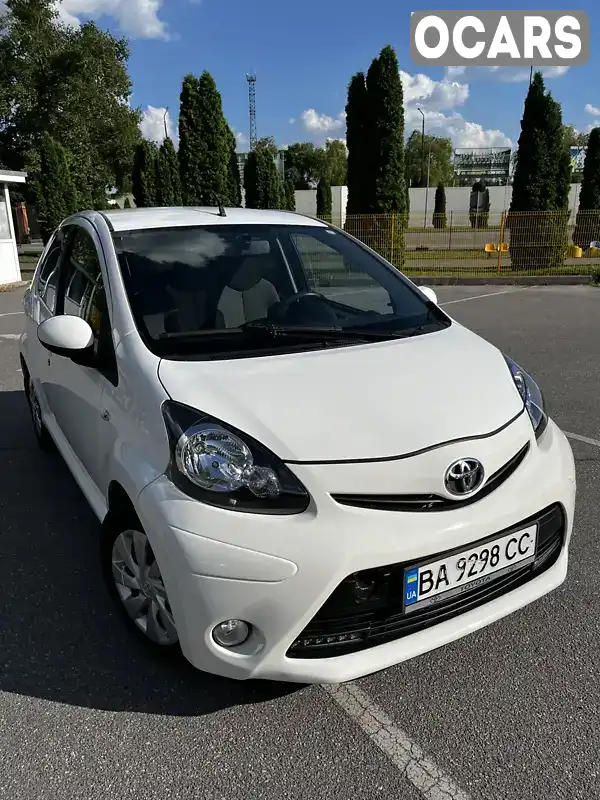 Хэтчбек Toyota Aygo 2013 1 л. Ручная / Механика обл. Кировоградская, Кропивницкий (Кировоград) - Фото 1/18