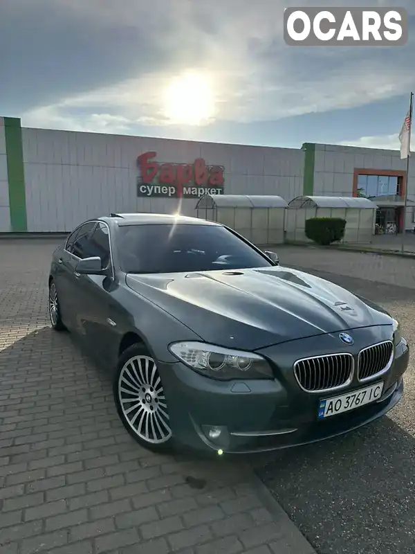 Седан BMW 5 Series 2010 2.98 л. Автомат обл. Закарпатська, Виноградів - Фото 1/21