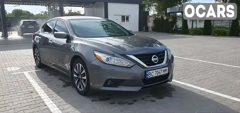 Седан Nissan Altima 2017 2.49 л. Автомат обл. Хмельницька, Волочиськ - Фото 1/21