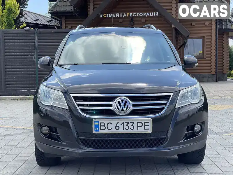 Позашляховик / Кросовер Volkswagen Tiguan 2010 1.97 л. Ручна / Механіка обл. Львівська, Стрий - Фото 1/21