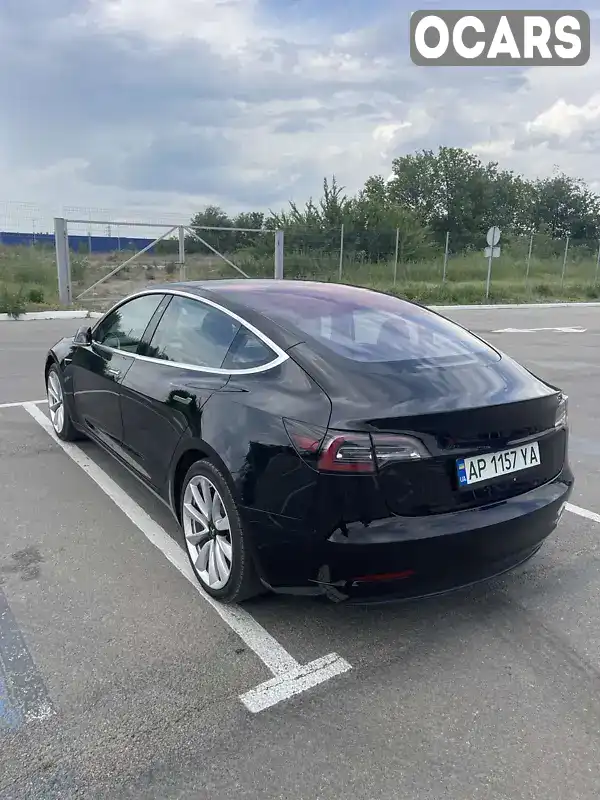 5YJ3E1EA1JF023554 Tesla Model 3 2018 Седан  Фото 4