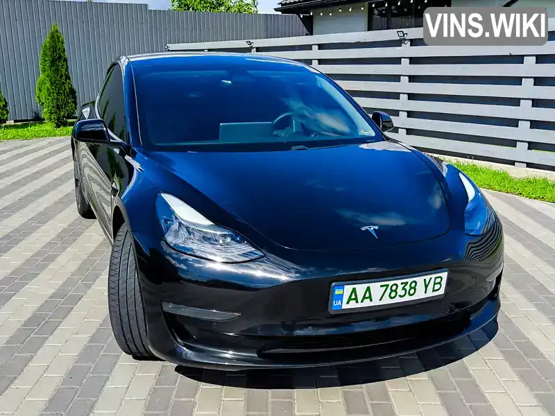 Седан Tesla Model 3 2021 null_content л. Автомат обл. Київська, Київ - Фото 1/21