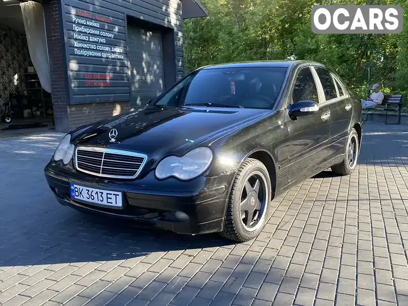 Седан Mercedes-Benz C-Class 2002 1.8 л. Ручна / Механіка обл. Рівненська, Острог - Фото 1/10