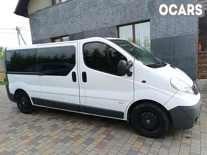 Мінівен Opel Vivaro 2011 2.46 л. Ручна / Механіка обл. Рівненська, Дубно - Фото 1/14